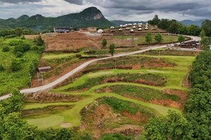 Unclassified image, 5 of 61, button - Sky Bay Chiangkhan (Chiang Khan)