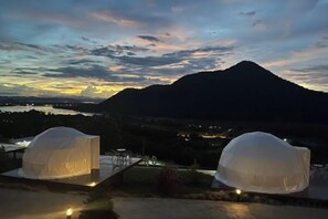 Unclassified image, 2 of 61, button - Sky Bay Chiangkhan (Chiang Khan)