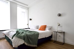 Studio, Küche, Blick auf den Innenhof | Kostenloses WLAN