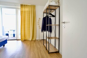 Apartment, 2 Schlafzimmer, Küche, Blick auf den Innenhof | Kostenloses WLAN