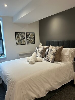 1 Schlafzimmer, Bügeleisen/Bügelbrett, kostenloses WLAN, Bettwäsche