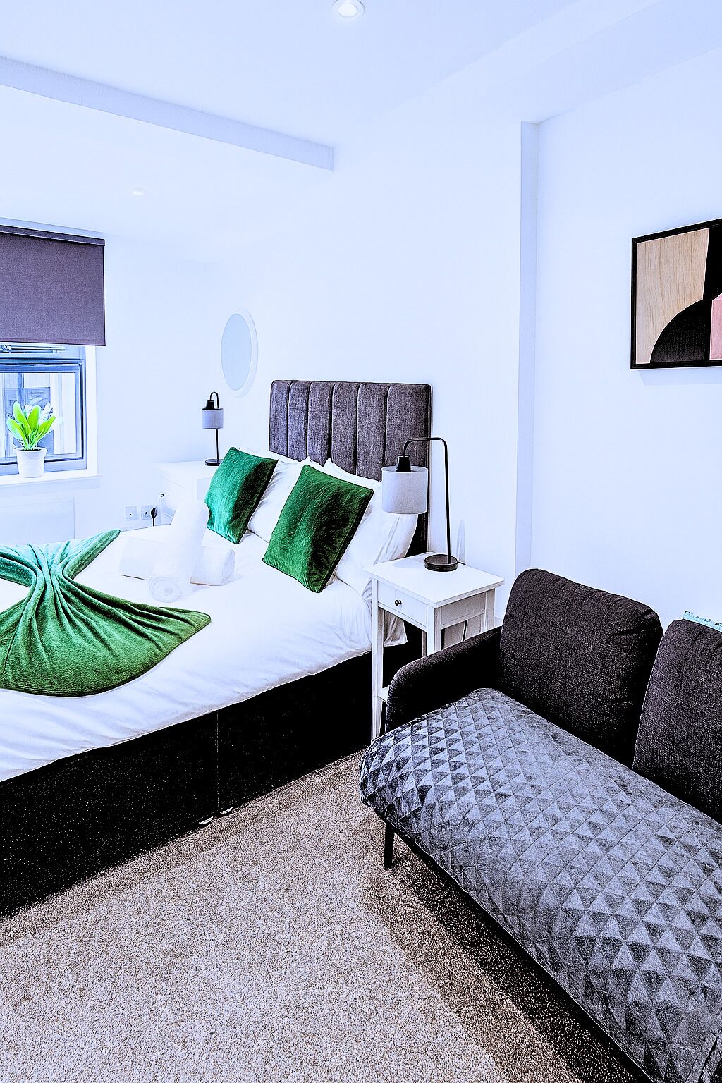 1 soverom, strykejern/-brett, wi-fi (inkludert) og sengetøy