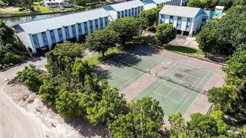 Sport court