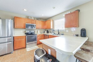 Microwave, oven, stovetop, dishwasher