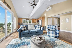 TV - Cadillac Vista -views of Acadia! (Gouldsboro)