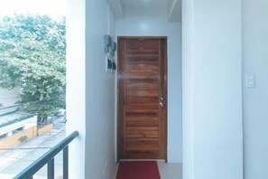 Interior - RedDoorz @ Delorian Residences (Makati)