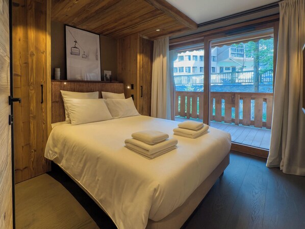 3 bedrooms, WiFi, bed sheets