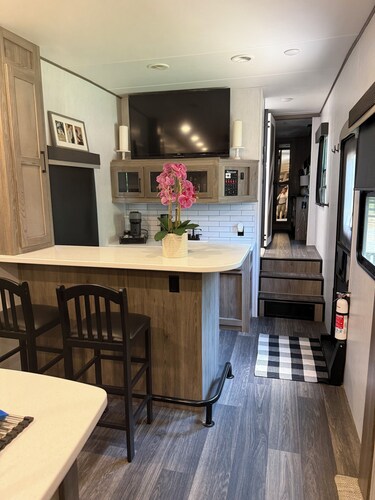 Charming RV with AC in Columbus for a cozy getaway