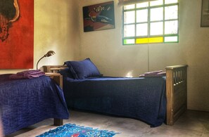 2 Schlafzimmer, Schreibtisch, Bügeleisen/Bügelbrett, kostenloses WLAN