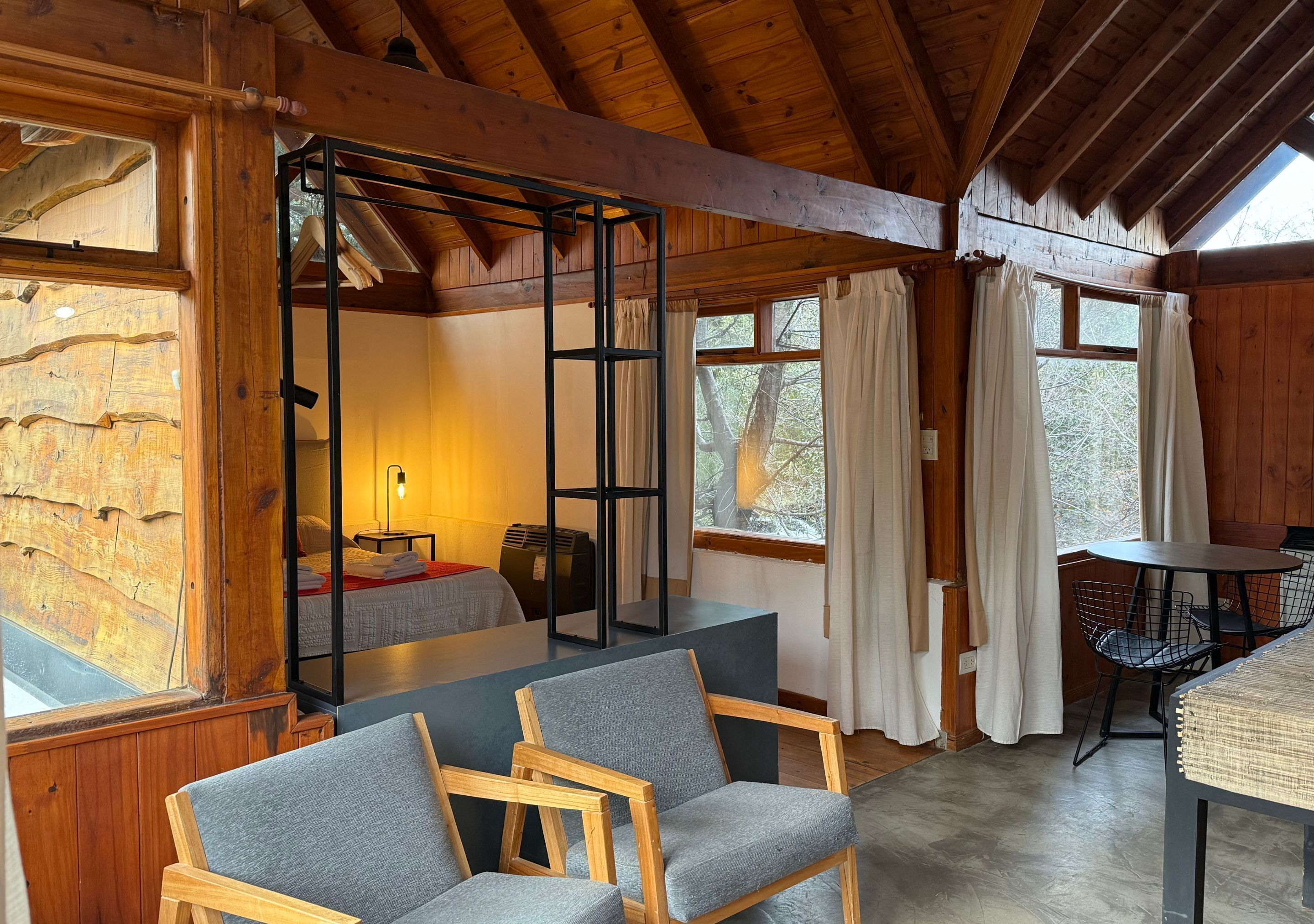 Standard Cabin | Free WiFi, bed sheets