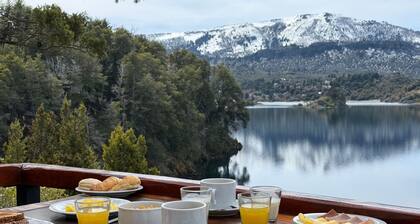 Aparts La Balconada by DOT Suites