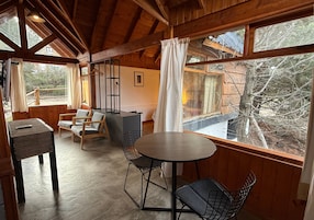 Cabin | WiFi (free), bed sheets