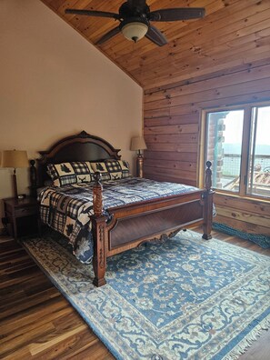 5 bedrooms, iron/ironing board, free WiFi, bed sheets