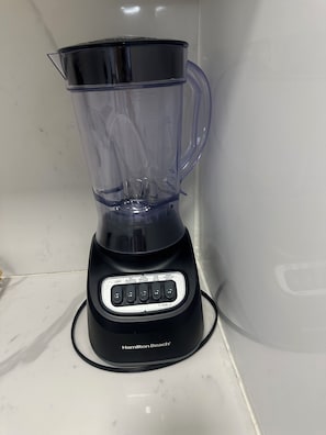 Kaffee und/oder Kaffeemaschine