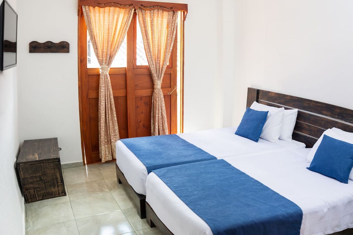 Double Room | Free WiFi, wheelchair access