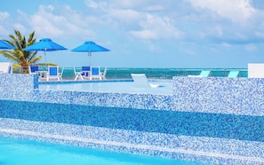 3 outdoor pools, pool umbrellas - Clearwater Belize (San Pedro)