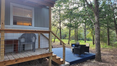 Cozy Cabin on 22 Private Acres in Smithville, TX Peaceful Hill Country Retreat
