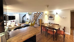 Uklassifisert bilde, 2 av 24, knapp