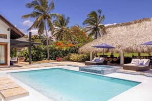 Alberca al aire libre 