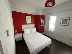 1 bedroom, free WiFi, bed sheets