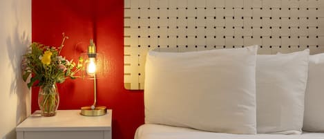 1 bedroom, in-room safe, iron/ironing board, free WiFi