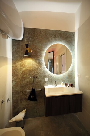 Bathroom - Incanto Napoli (Naples)