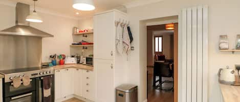 Lavavajillas y utensilios de cocina