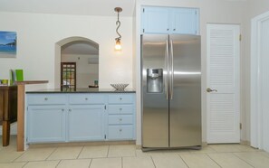 Interior - Huge Heated Pool Home - Minutes to Siesta Key, Shopping, and More!!! (Sarasota)