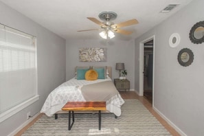 House, Multiple Beds, Patio, Garden View (Brunswick Bungalow) | 3 bedrooms, individually decorated, individually furnished, bed sheets