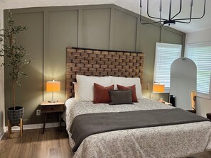 3 bedrooms, iron/ironing board, Internet, bed sheets