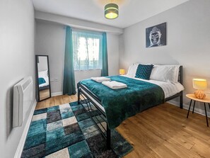 1 bedroom, iron/ironing board, WiFi, bed sheets