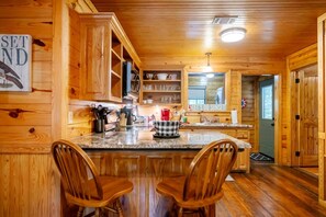 Cabin, Multiple Beds, Hot Tub (Sunset Ridge) | Private kitchen | Fridge, microwave, oven, stovetop