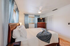 3 bedrooms, free WiFi, bed sheets