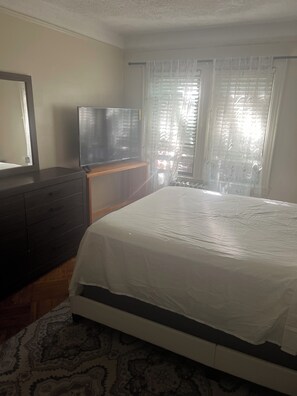 1 bedroom, iron/ironing board, WiFi, bed sheets