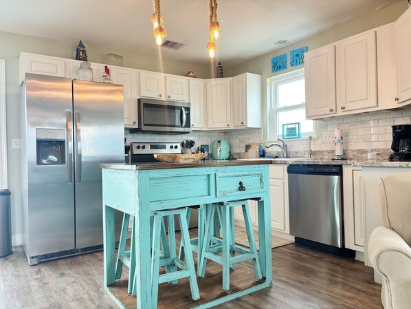 Microwave, oven, stovetop, dishwasher