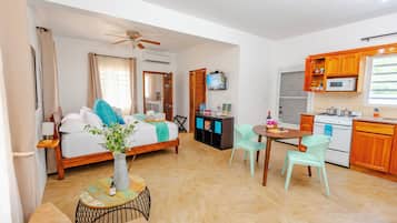 1 habitación, tabla de planchar con plancha y acceso a internet