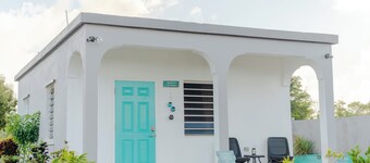 Hidden Cottage Turquoise-Shoal Bay East 5 minutes drive
