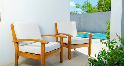 Hidden Cottage Turquoise-Shoal Bay East 5 minutes drive