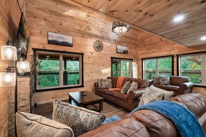 Smart-tv, eldstad och tv-spel