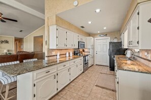 Microwave, stovetop, dishwasher