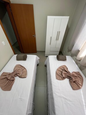 3 Schlafzimmer, Bügeleisen/Bügelbrett, WLAN, Bettwäsche