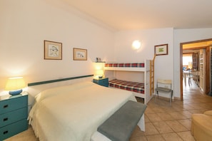 1 bedroom, Internet, bed sheets
