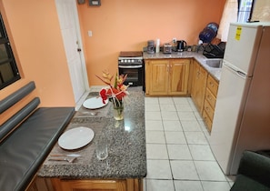 Standard Apartment, 1 Double Bed, Kitchen, Courtyard View | Private kitchen | Full-size fridge, microwave, oven, stovetop