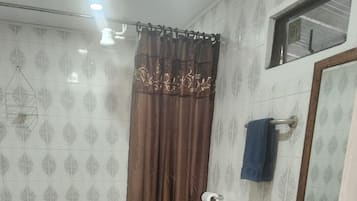 Phòng tắm