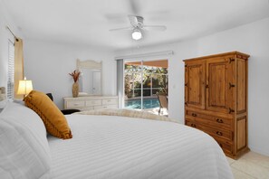 3 chambres, fer et planche à repasser, Wi-Fi, draps fournis