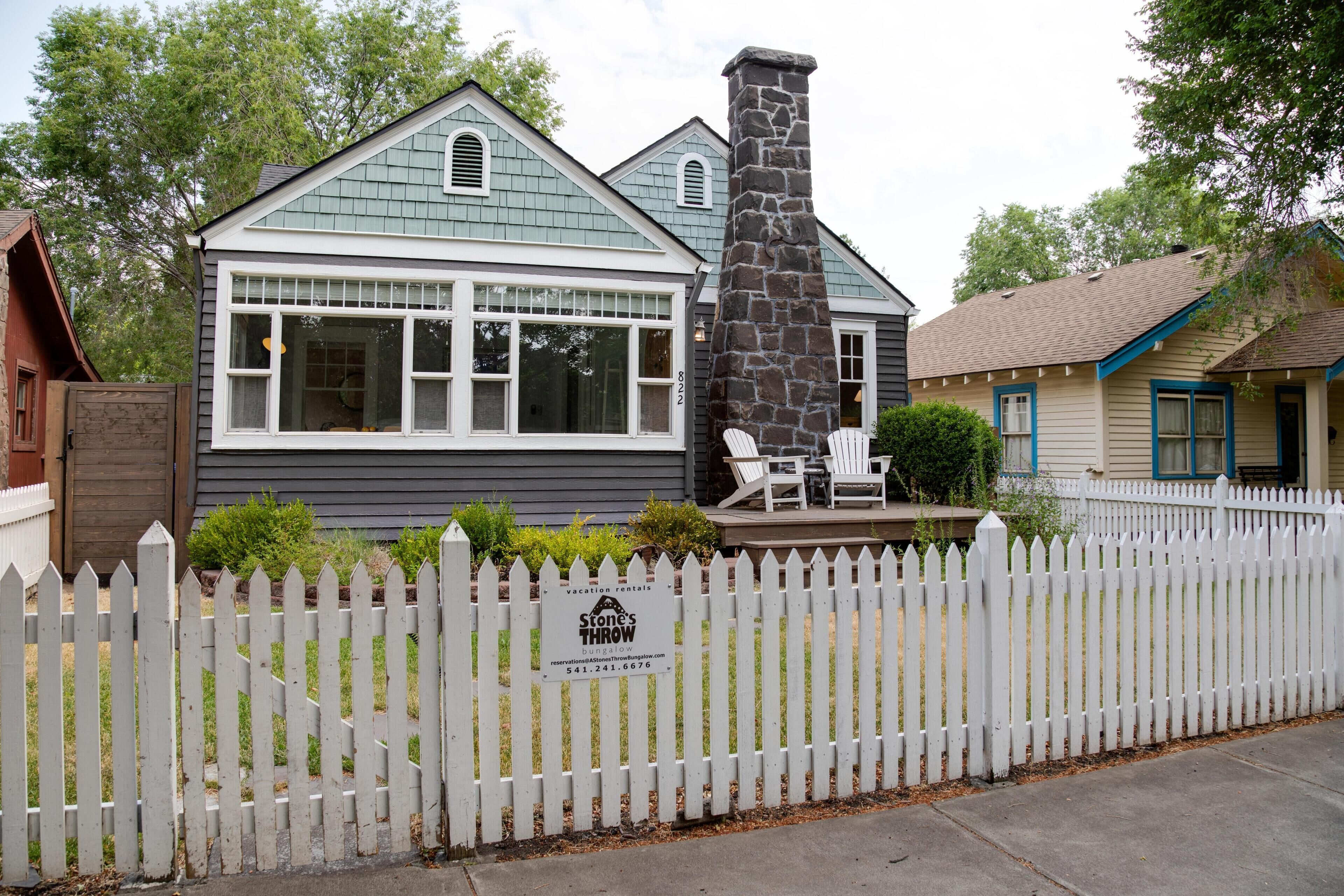 Welcome to Farewell in the heart of Old Bend