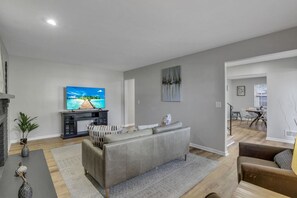 TV connectée, cheminée