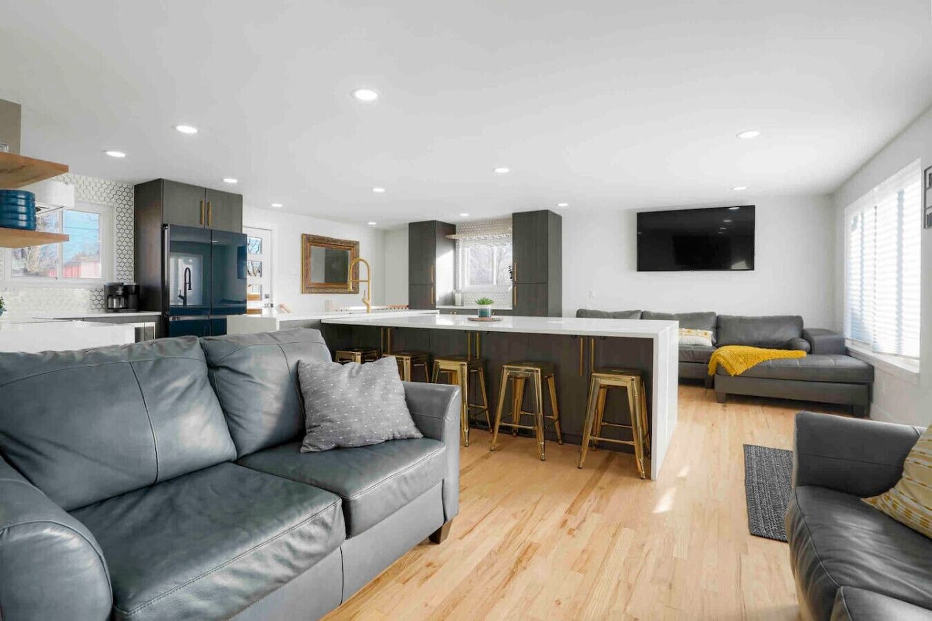 电视、立体声音响