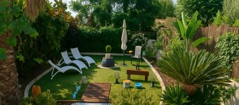 KSa Gaia, a refuge between sea and mountain.