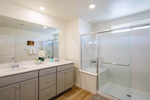 ヘアドライヤー